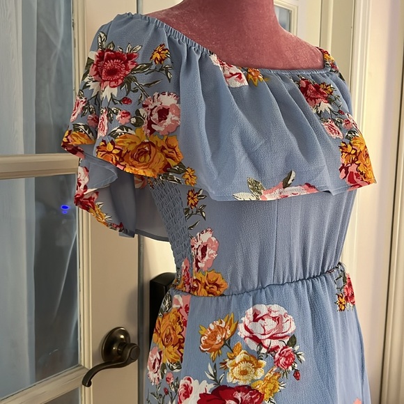 Blue floral off the shoulder long asymmetrical dress - Picture 2 of 6